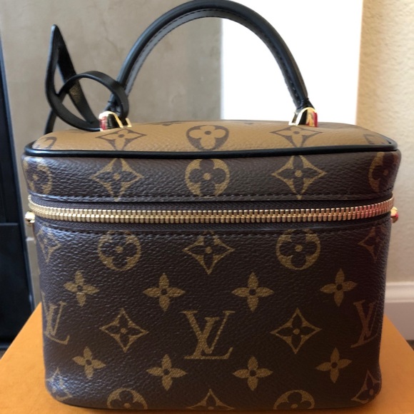 SOLD New Full Set Louis Vuitton Vanity Pm bag - Picture 4 of 13